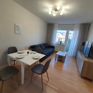 https://apartament-apart-zagony.hotelswroclaw.com